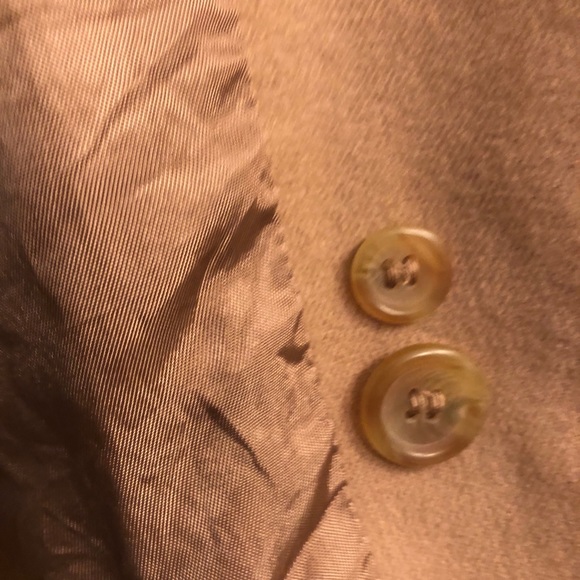 💐EUC 💐 Beautiful Tan 💯 Percent Wool Blazer - Picture 7 of 7